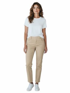 New Gap gapstreich Cream Color Pants Size 2